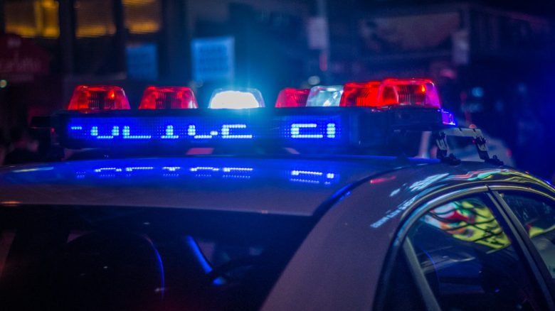 Ein Polizei-Auto mit Blaulicht. Foto von Michael Förtsch.