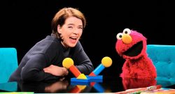 Susanne Daubner und Elmo