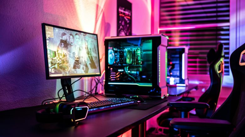 Titelbild Gaming-PC komplett Unsplash