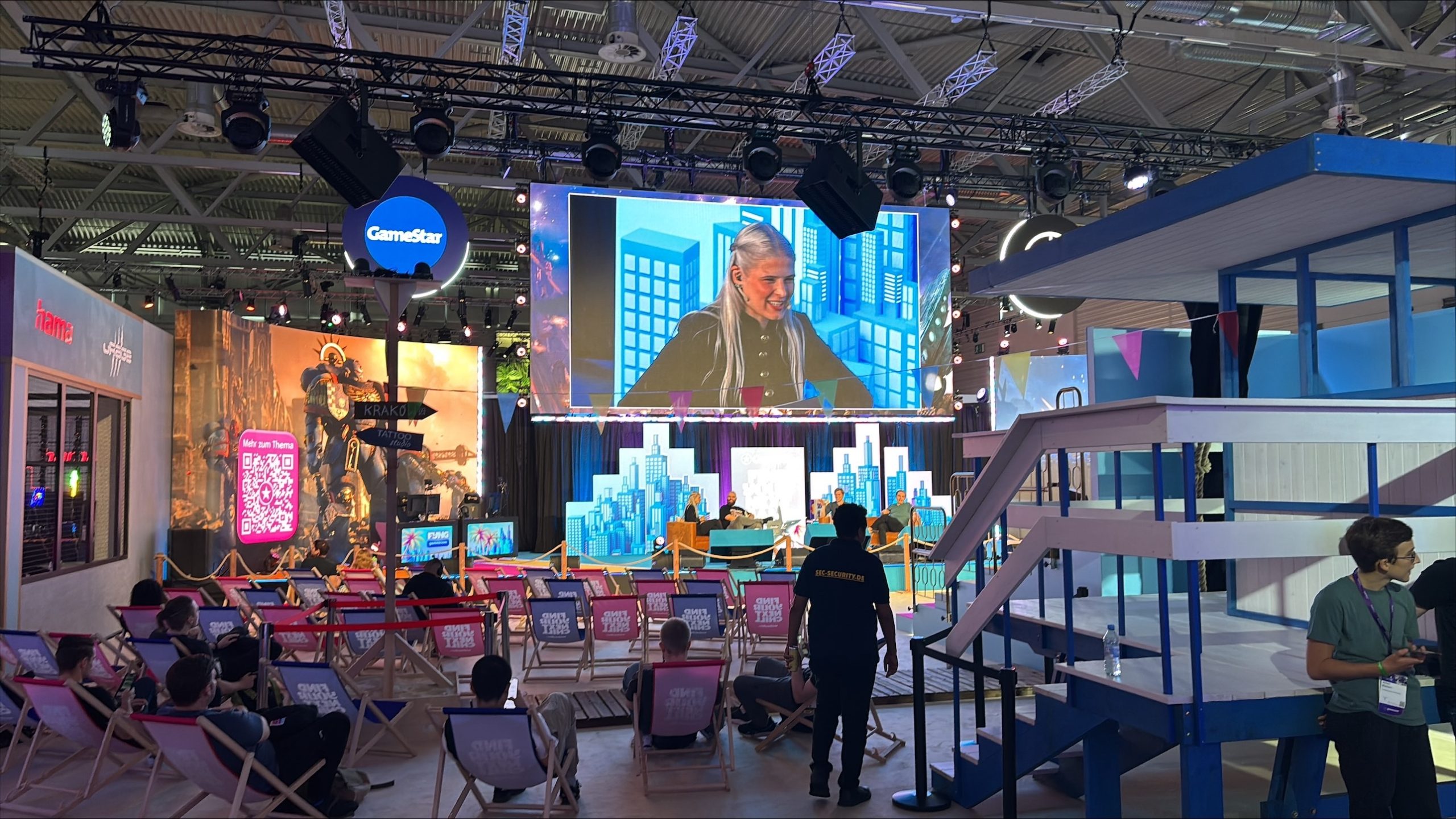 FYNG Stand 2026 Stage