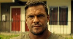 Reacher in Reacher Staffel 3 Trailer