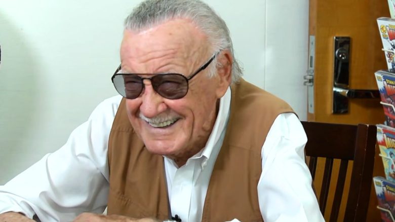 Larry King Interview Stan Lee lacht