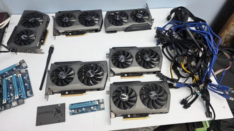 Titelbild Grafikkarte Mining-Rig alt reddit