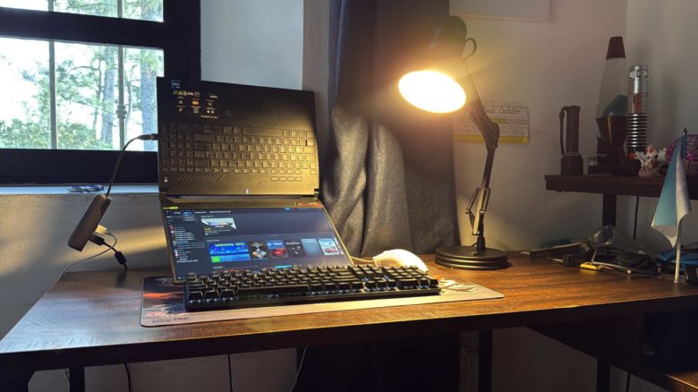 Titelbild Laptop kopfüber kaputt Reddit