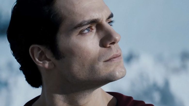 Man of Steel Trailer Superman erhaben